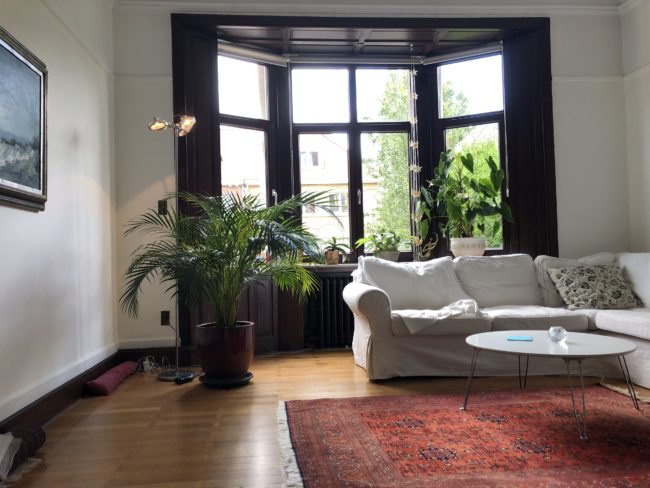 Libre à partir du 1 mai 2021: Belle chambre dans colocation à Bruxelles Etterbeek