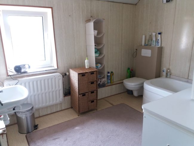 Une colocation à la frontière BW-Namur : il reste 1 places ! Village de Liernu, commune d’Eghezée, entre Namur et Wavre 250€+charges