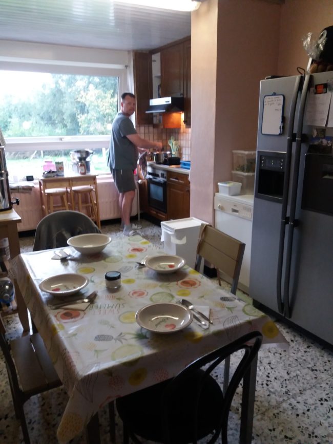Une colocation à la frontière BW-Namur : il reste 1 places ! Village de Liernu, commune d’Eghezée, entre Namur et Wavre 250€+charges