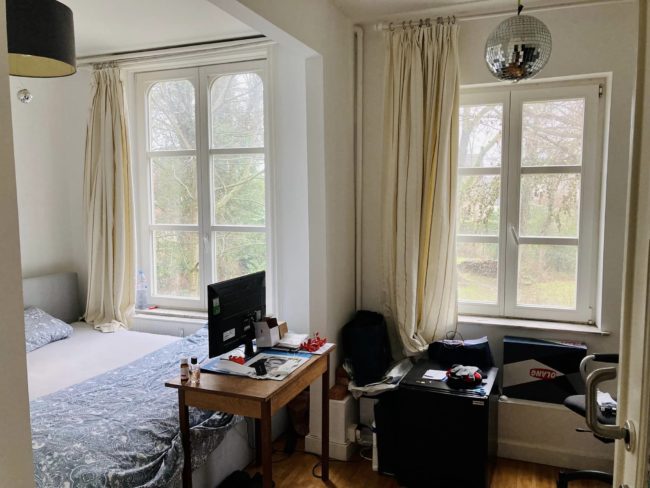 Magnifique Chambre à louer dans un bel appart communautaire