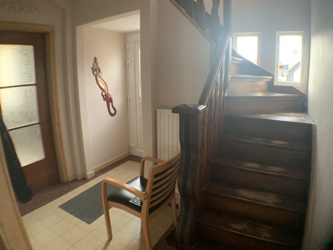 COLOCATION MAISON avec jardin NIVELLES – 785€ tout compris – Libre 01/07/2024