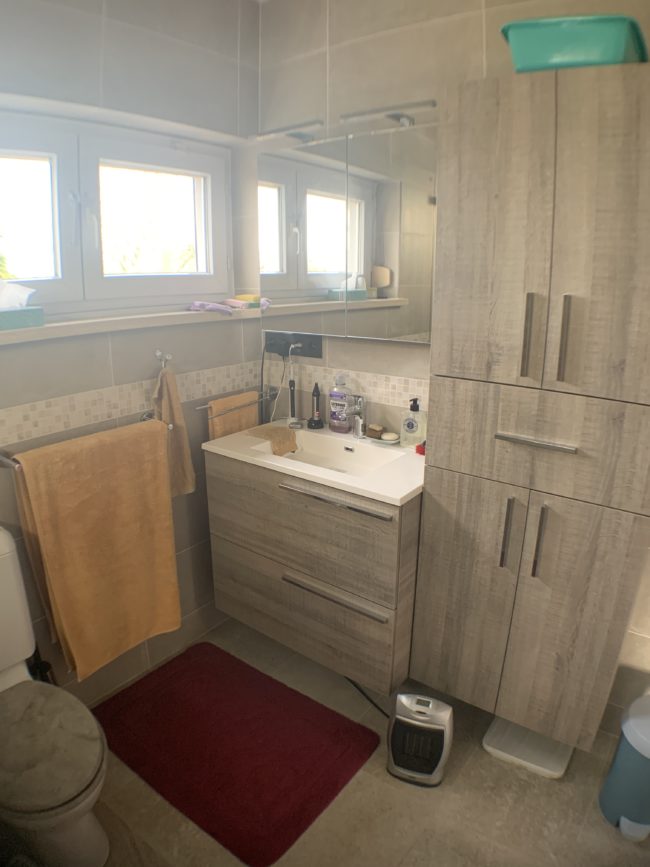 COLOCATION MAISON avec jardin NIVELLES – 785€ tout compris – Libre 01/07/2024