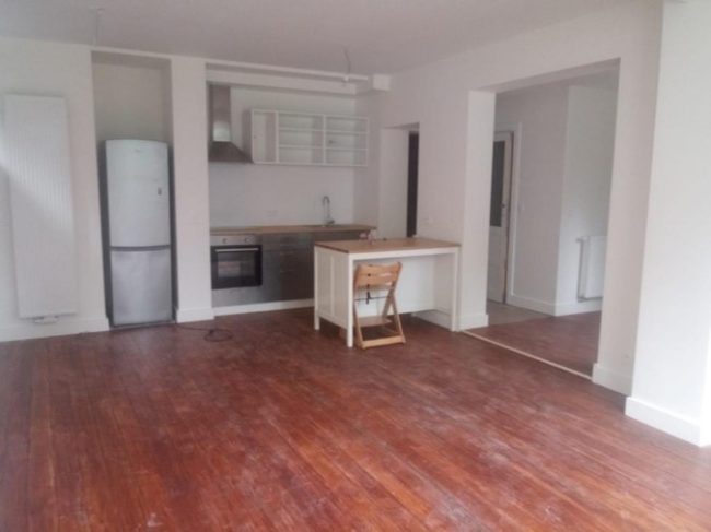 Studio dans maison partagée à Anderlecht
