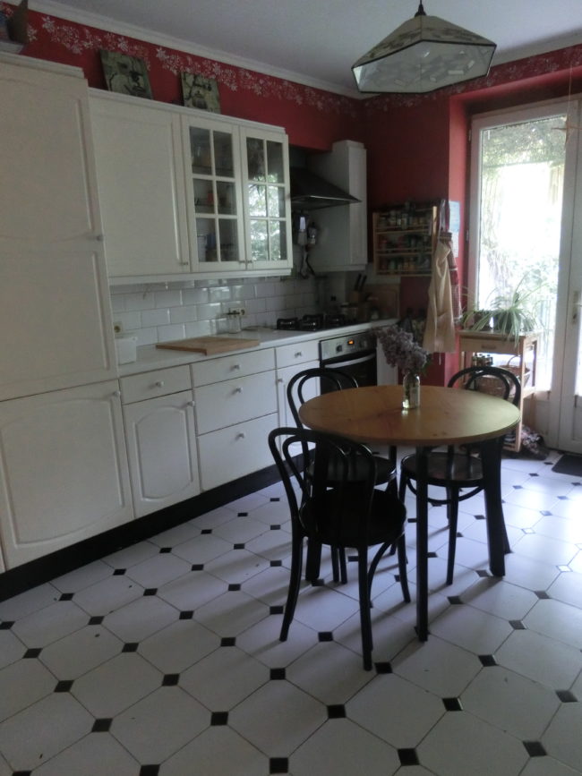 Sous-location 1 chambre + sdb dans grande coloc 1000 BXL