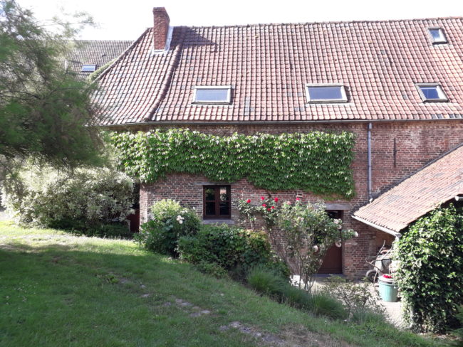 A vendre – MAISON , PART DE L’HABITAT GROUPÉ – SC ABBAYE DE SAINT DENIS – 8 km de MONS
