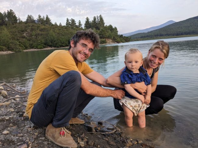 Petite famille nomade cherche lieu pour l’hiver