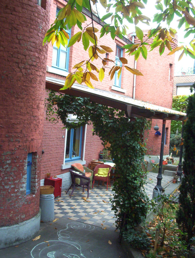 Liège Rez-de chaussée avec pergola et jardin à louer