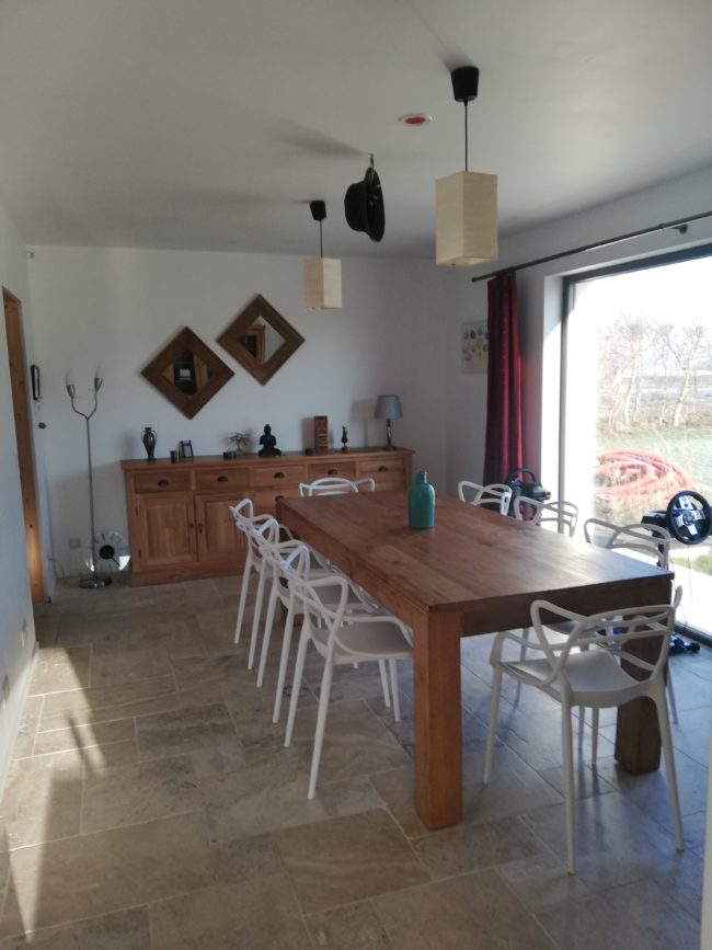 Une chambre lumineuse et spacieuse à louer chez l’habitant