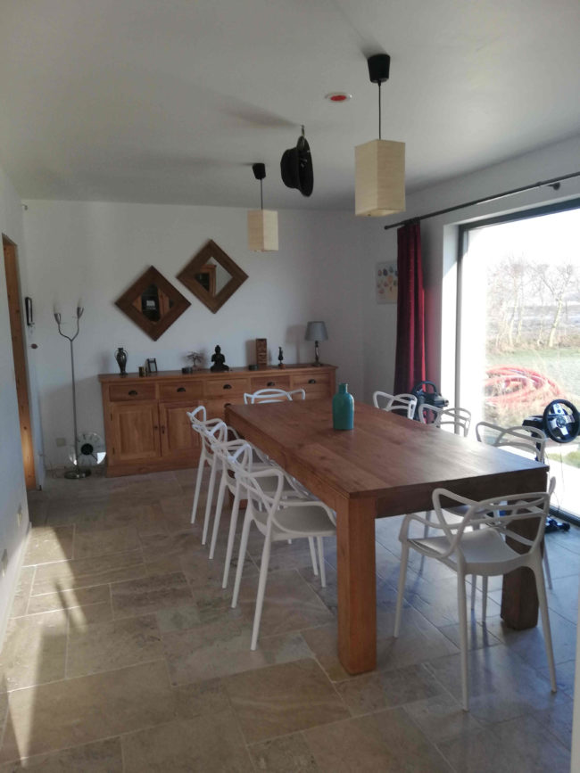 Une chambre lumineuse et spacieuse à louer chez l’habitant