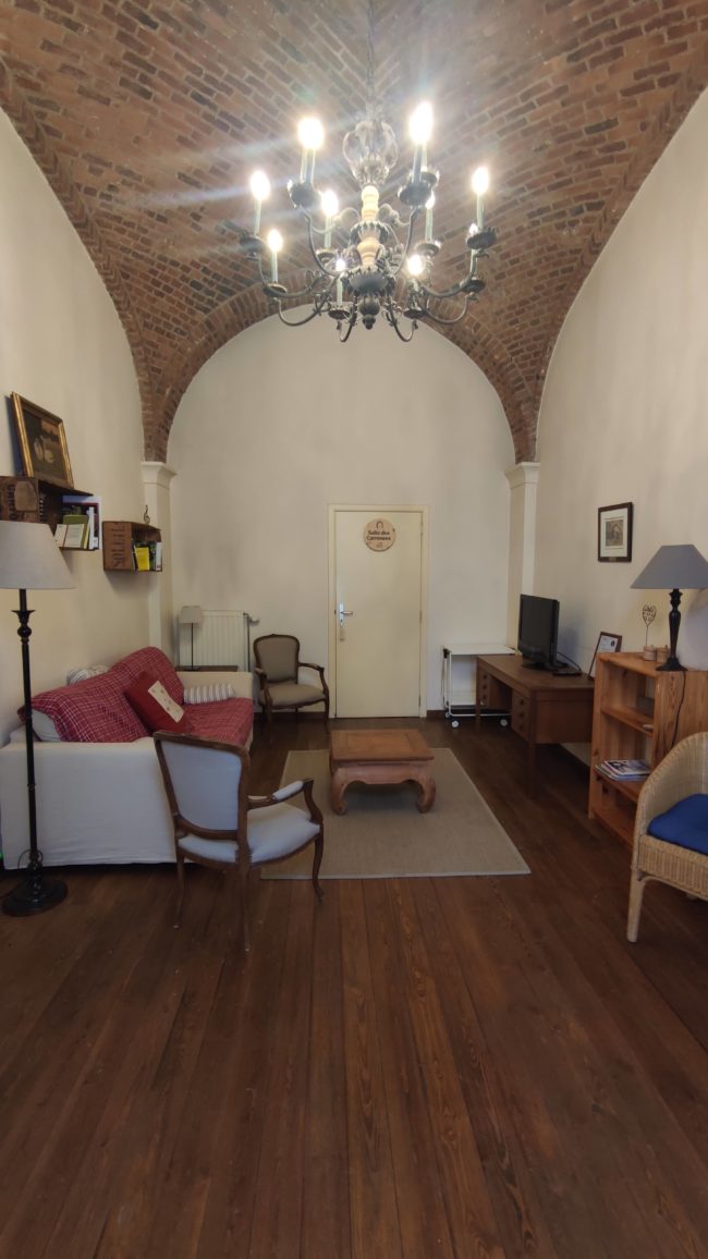 Sous-locations d’une maison au sein de l’éco-lieu des Passerelles dans le domaine Saint Roch, à Couvin.