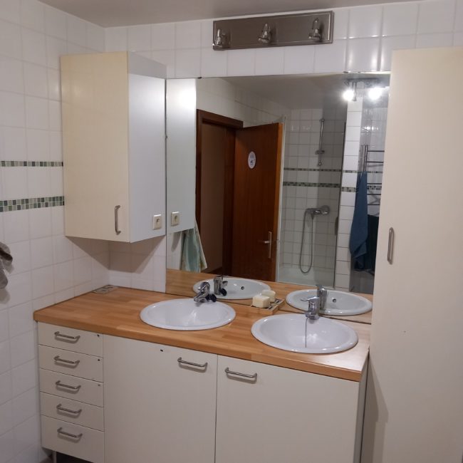 TIERS-LIEU : UNE CHAMBRE… 400 euros