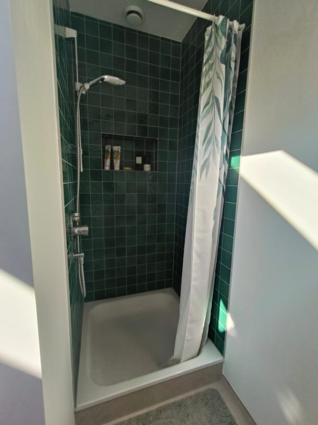 Chambre à louer en coloc de mai à fin aout