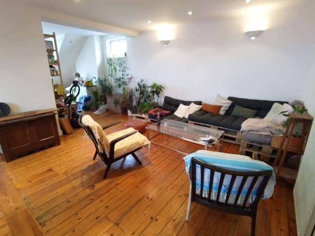 1 chambre dispo dans coloc de 3 à Etterbeek, début juin !