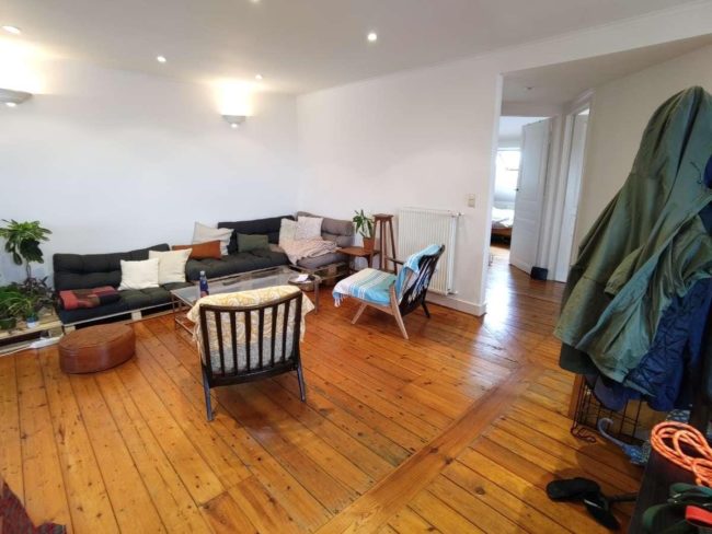 1 chambre dispo dans coloc de 3 à Etterbeek, début juin !