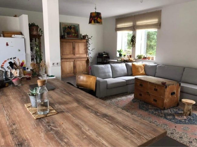 Une chambre se libère à la maison au premier juillet.