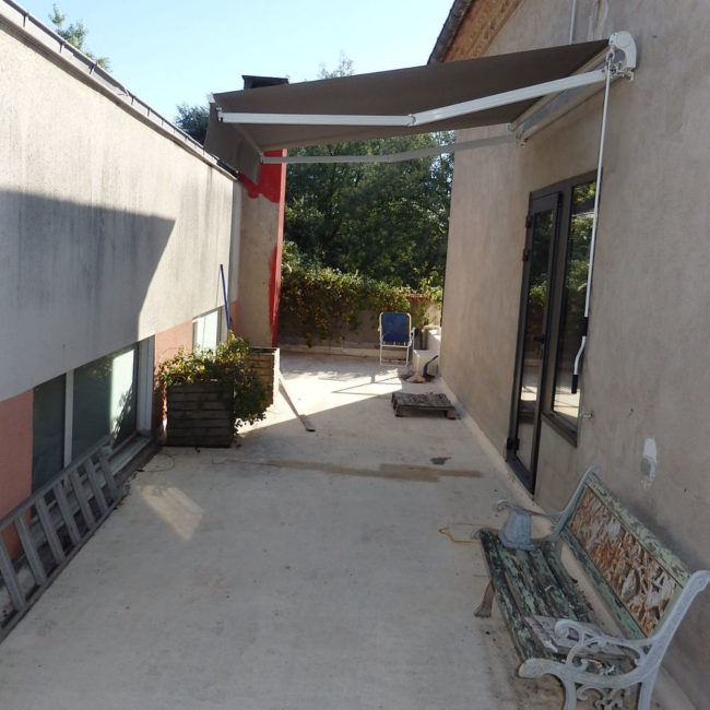 A louer très Belle maison 4 chambres et un garage