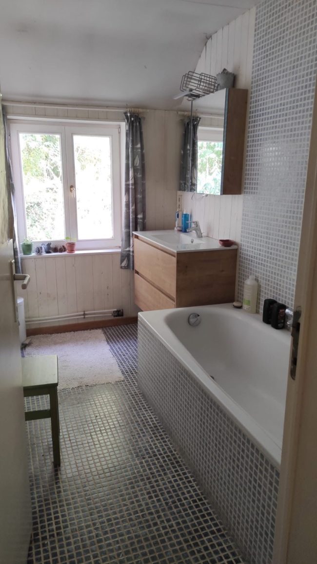 Chambre dans une colocation à Louvrange