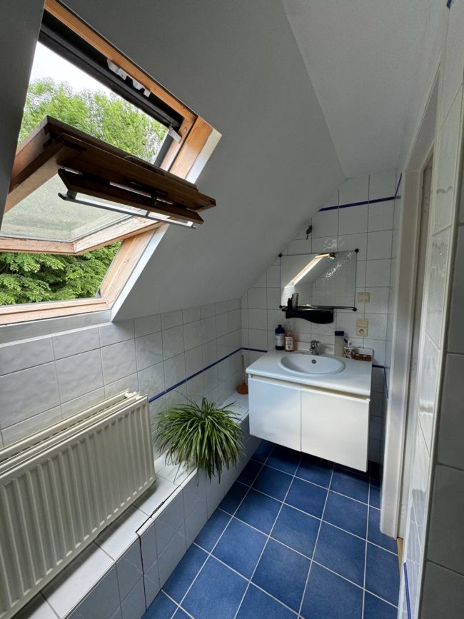 Sous-location AOUT dans un super écovillage!