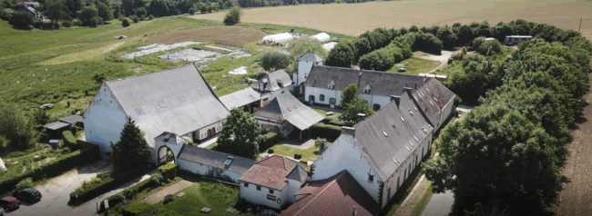 Sous-location AOUT dans un super écovillage!