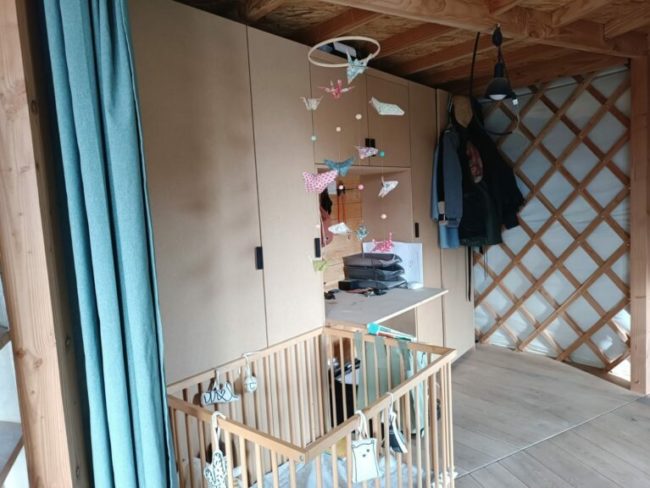 Yourte contemporaine à vendre
