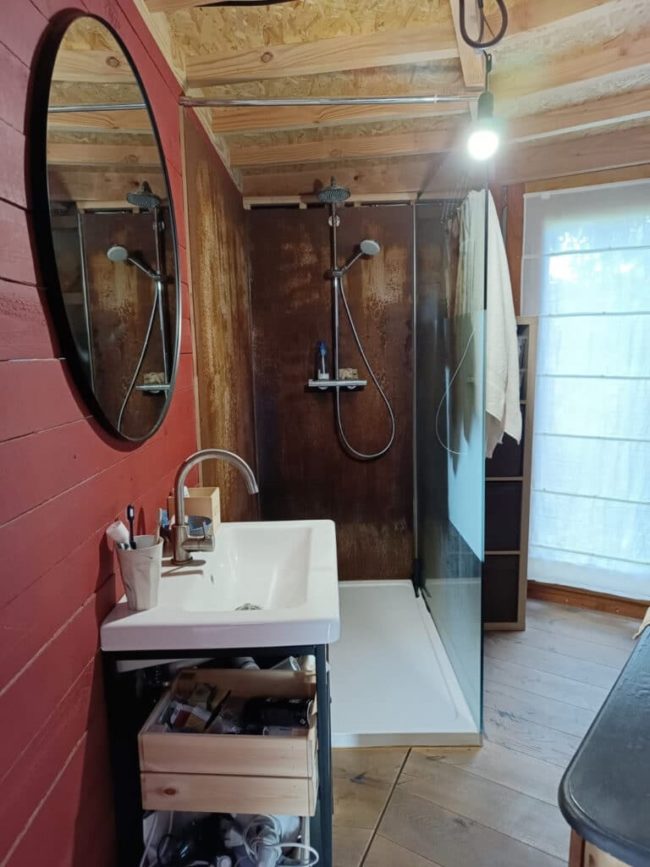 Yourte contemporaine à vendre