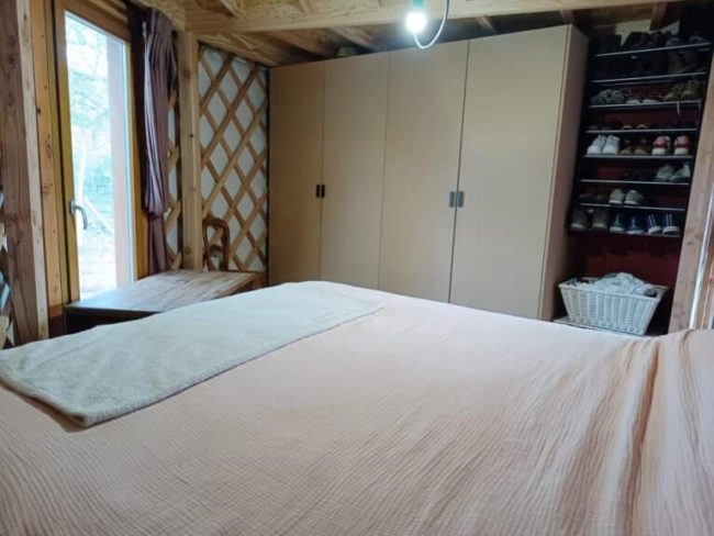 Yourte contemporaine à vendre