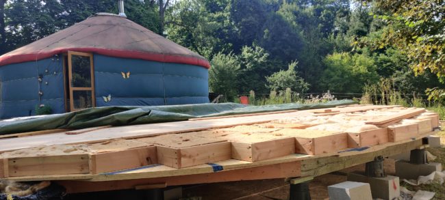 Cherche bénévoles chantier double yourte