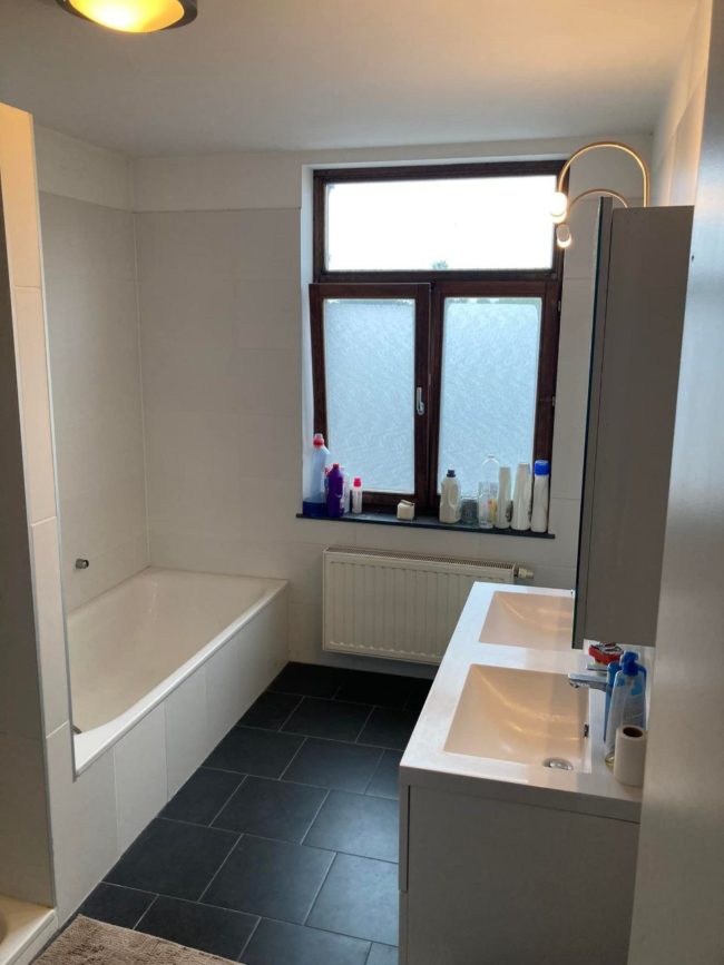 Une place pour une cohabitation queer-friendly dans un appartement lumineux à Ottignies