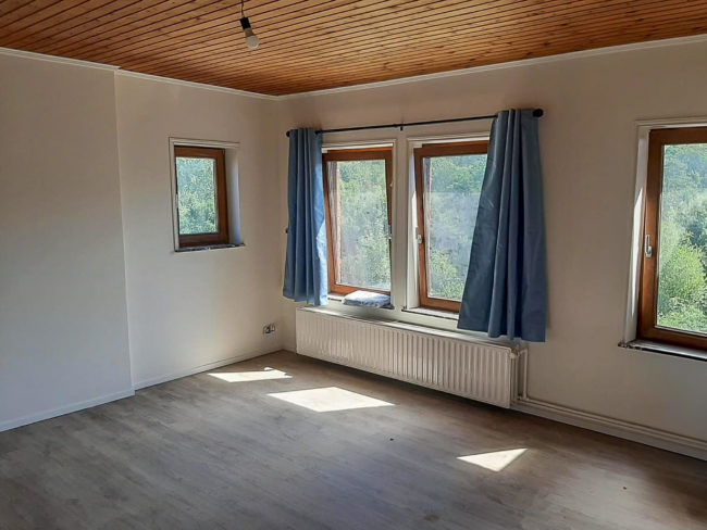 Colocation de 4 chambres dans une maison rénovée – au cœur d’un habitat groupé en création (Villers-la-Ville)