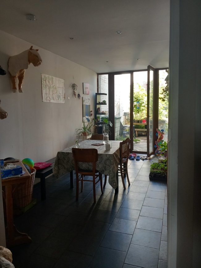2 chambres dispos en coloc dans une grande maison à Namur