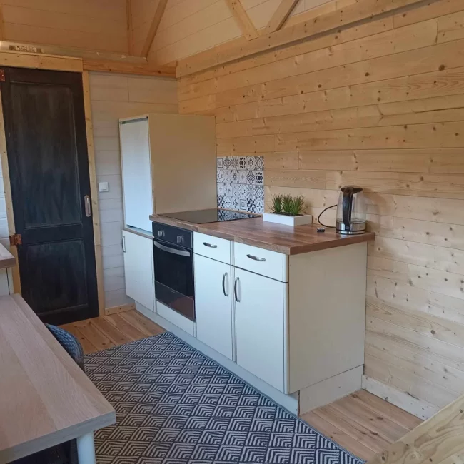 Tiny house sur terrain de 4 ares plein sud à vendre près de Dinant