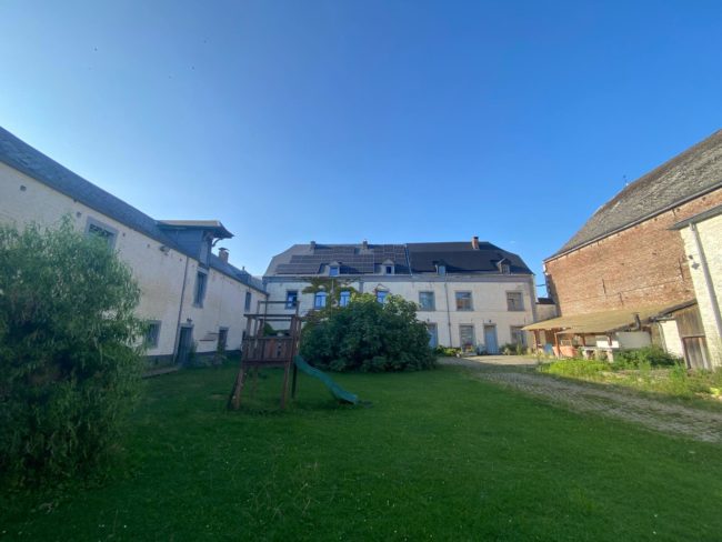 2 chambres se libèrent dans une coloc au sein d’un Habitat Groupé à Spy !