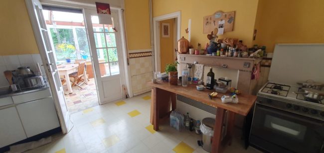 Chambre à louer à partir du 15 septembre, dans grande maison à Woluwe-Saint-Pierre