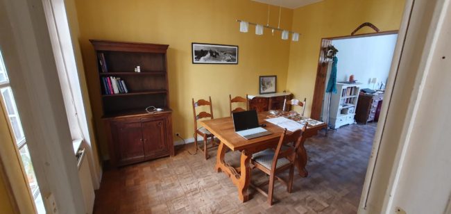 Chambre à louer à partir du 15 septembre, dans grande maison à Woluwe-Saint-Pierre