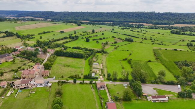 Habitat léger sur terrain de ares à Torgny (Gaume )