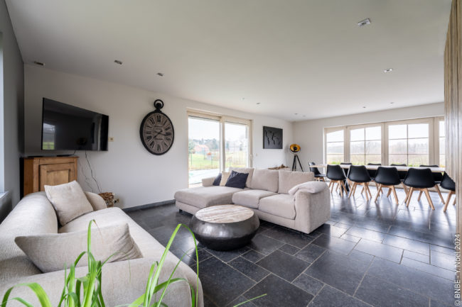 🌿 Vivez une expérience de colocation extraordinaire dans l’une des plus belles villas du Brabant wallon ! ❤️🏡