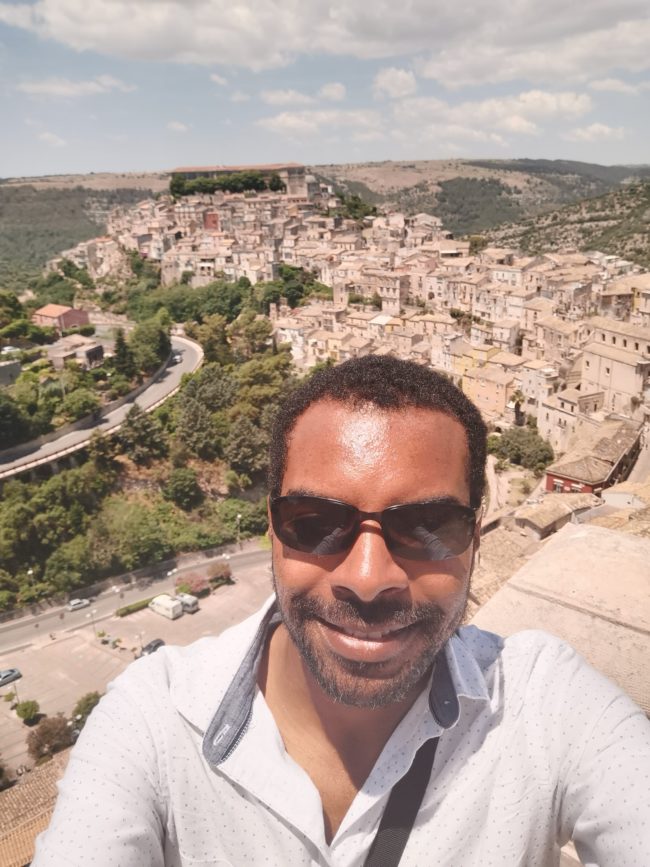 Artiste professionnel , écolo, recherche colocation à Rhode-Saint-Genèse