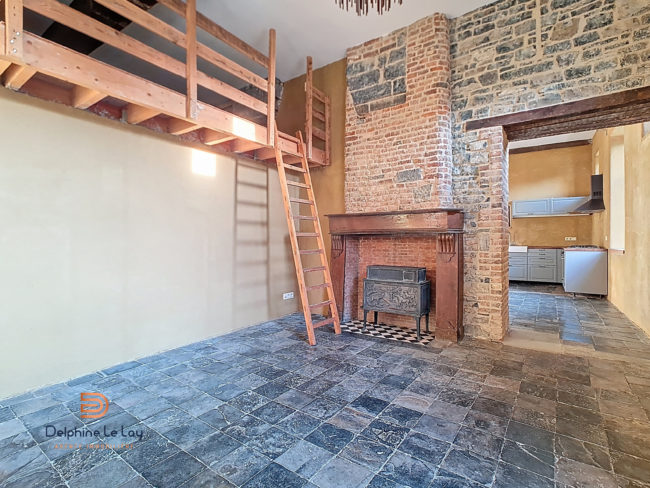 Magnifique corps de ferme à Yvoir !