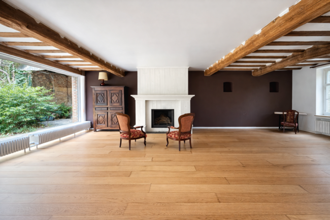 Propriété avec potentiel pour habitat groupé !