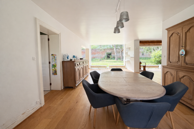 Propriété avec potentiel pour habitat groupé !