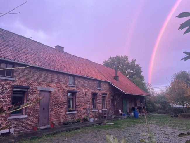 Cohousing en construction à Ellezelles recherche une famille (NL / billinge NL-FR)