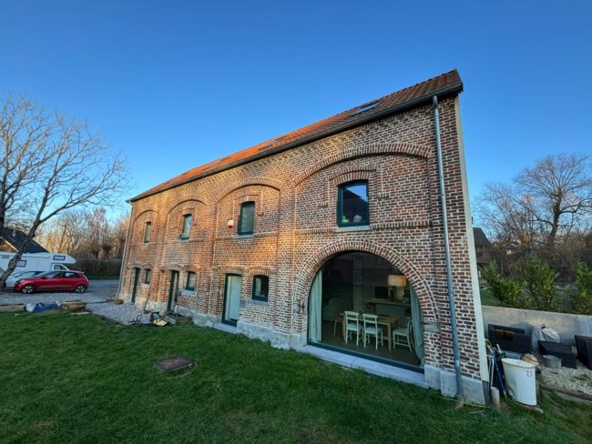 Habitat collectif – Maison 3 chambres à Chastre