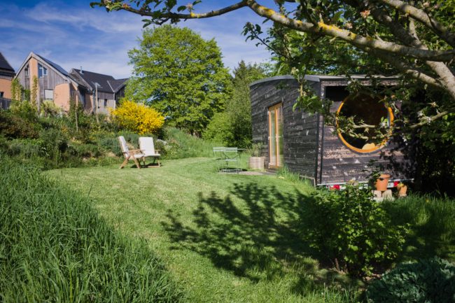 Maison passive 5 chambres à vendre dans un cadre verdoyant à Durnal