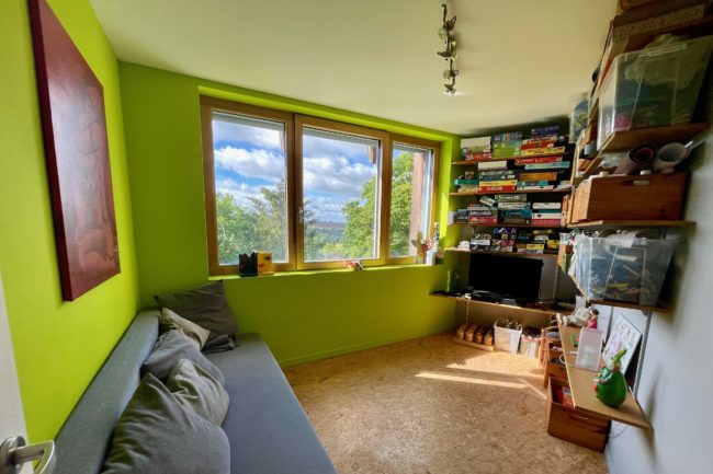 Maison passive 5 chambres à vendre dans un cadre verdoyant à Durnal