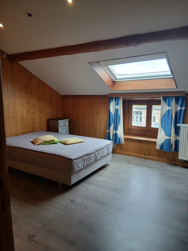 Appartement 65m2 dans ma maison , services et convivialité