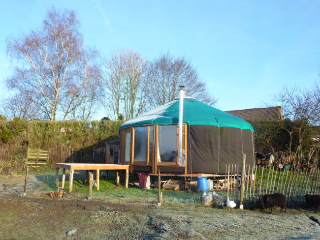 Très belle Yourte à vendre près de Tournai 50 m² / 8 m de diamètre