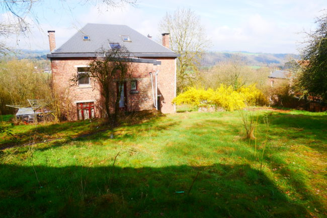 Grande maison pour 4 avec jardin d&rsquo;autonomie