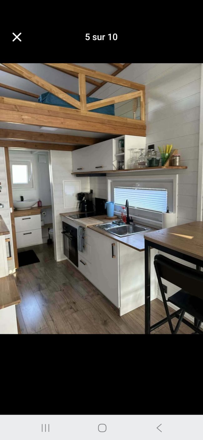 Tiny house