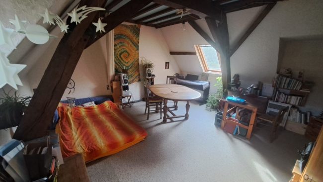 Petit studio à louer dans un habitat collectif à Nivelles