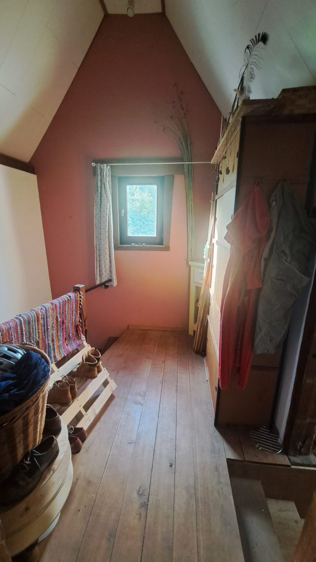 Petit studio à louer dans un habitat collectif à Nivelles